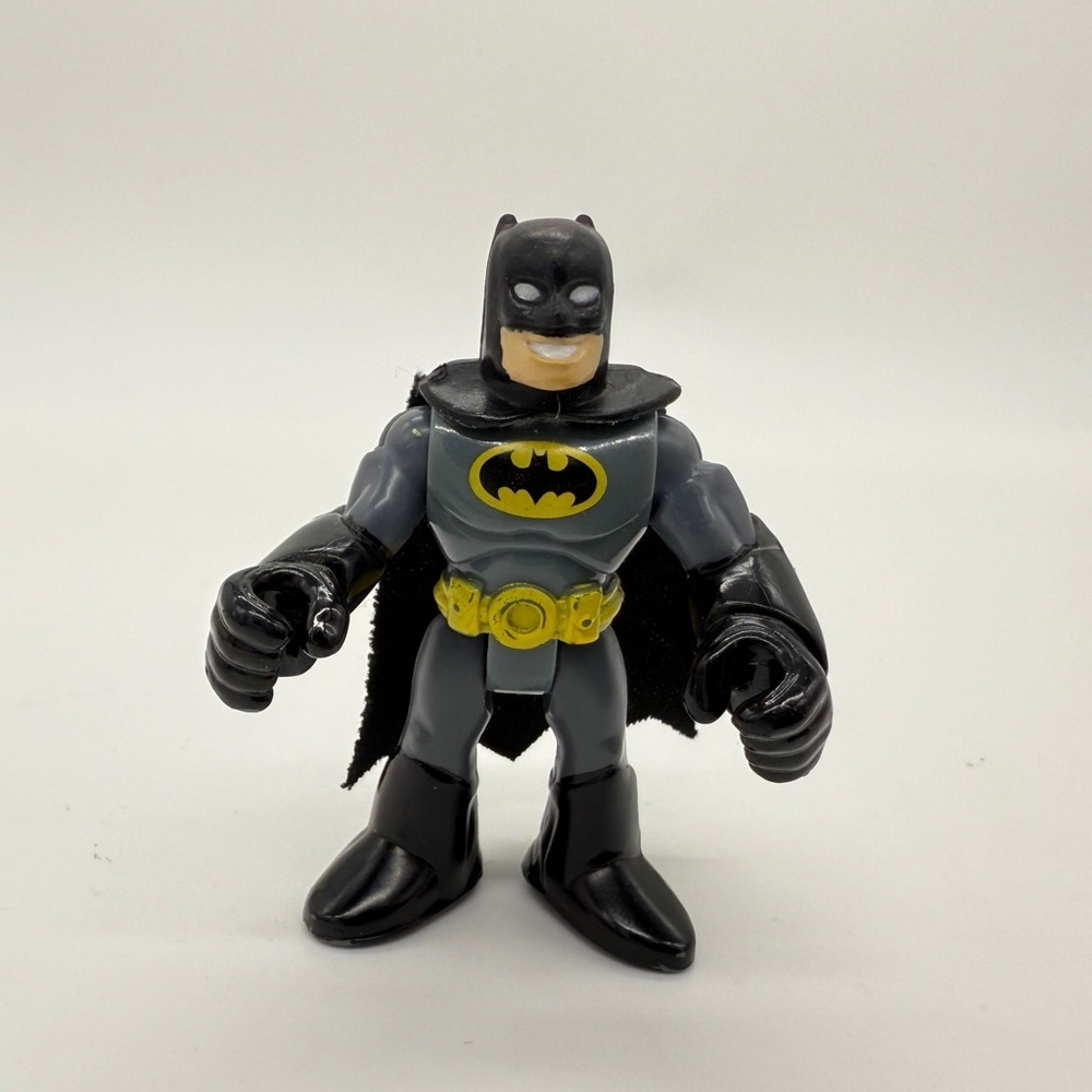 Fisher-Price Imaginext DC Super Friends XL Batman Action Figure Toy Collectible